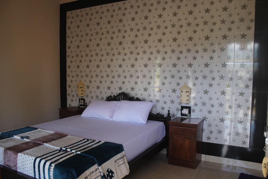 Summer Guesthouse Lovina Экстерьер фото